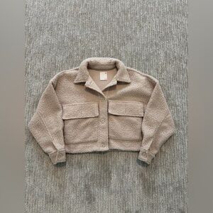 SO Cropped Sherpa Jacket